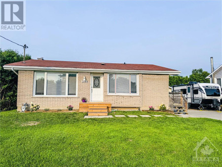 2189 Boyer Road, Ottawa