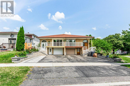 22 Sepia Drive, Toronto Pleasant View