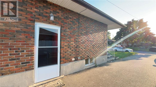 22 Stewart Avenue Unit Lower, Thorold