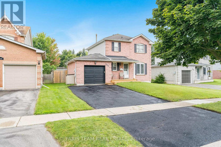 220 Mary Anne Drive, Barrie