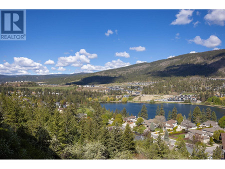 2200 Upper Sundance Drive Unit 2208, West Kelowna