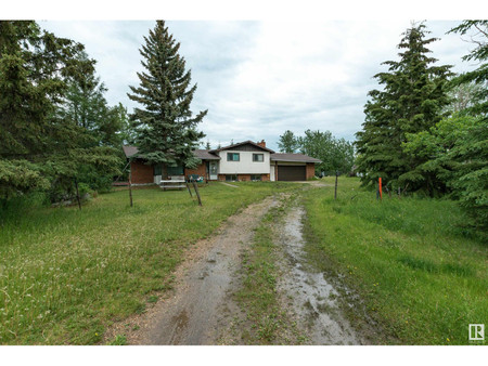 22026 Twp Rd 522, Rural Strathcona County