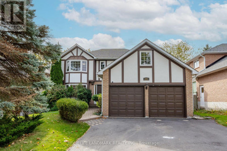 221 Orchard Heights Boulevard, Aurora