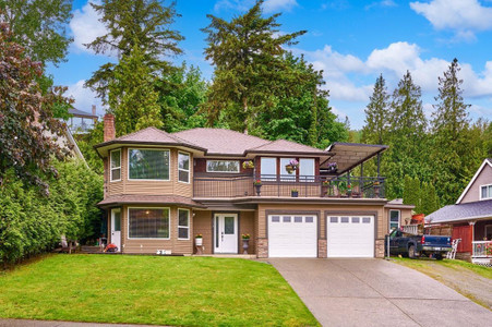 2219 Mountain Drive, Abbotsford