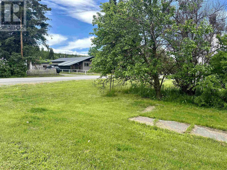 229 W 3rd Street, Vanderhoof