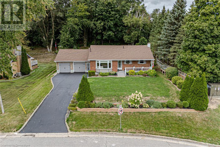 23 Charlton Crescent, Simcoe