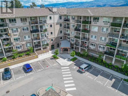 2301 Carrington Road Unit 326, West Kelowna