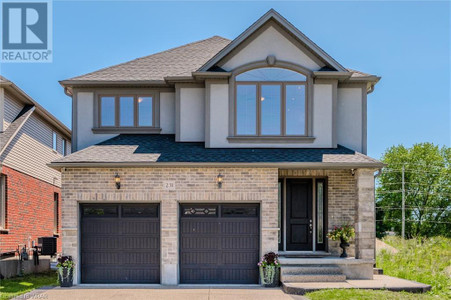 231 Carriage Way, Waterloo