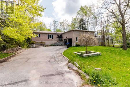 2341 Taylorwood Boulevard E, Innisfil