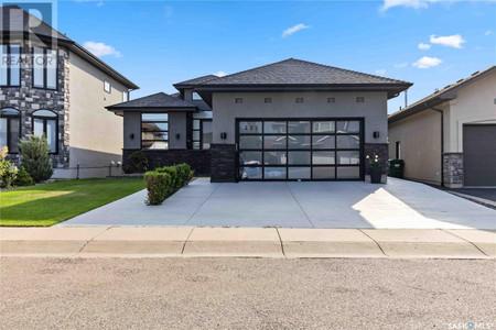 235 Fleming Crescent, Saskatoon