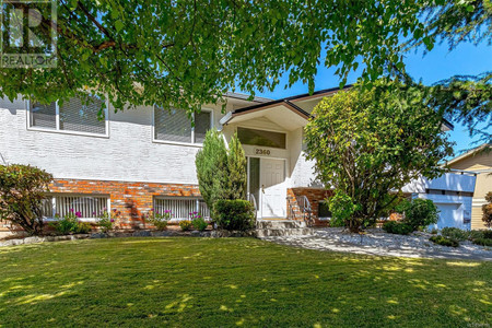 2360 Styan Rd, Central Saanich