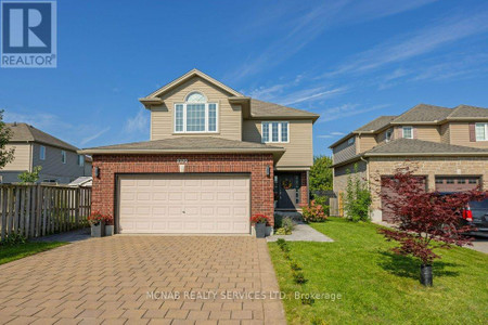 2372 Green Gables Court, London