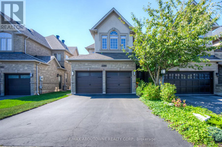 2386 Wasaga Drive, Oakville Iroquois Ridge North