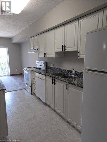 239 Auburn Drive Unit 510, Waterloo