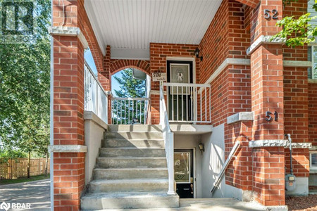 239 Ferndale Drive S Unit 52, Barrie