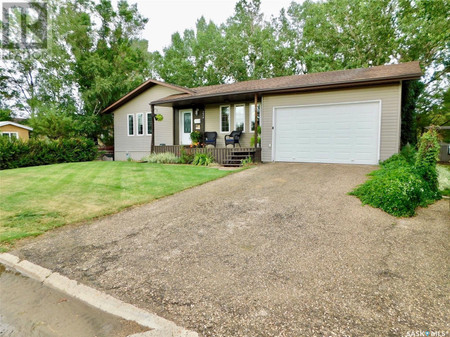 20 Homes for Sale in Coronach, SK | Coronach Real Estate