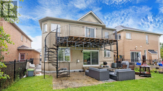 239 Vellore Woods Boulevard, Vaughan