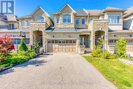 2392 Wasaga Drive, Oakville