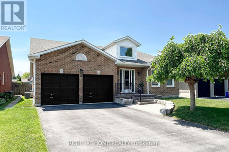 24 Inglewood Place N, Whitby Blue Grass Meadows