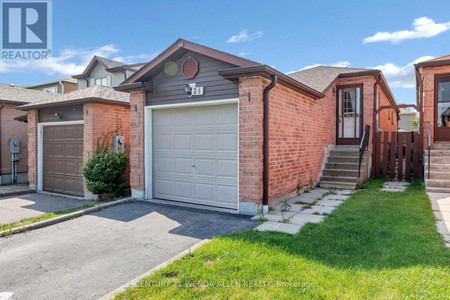 24 Lady Bower Crescent, Toronto Malvern