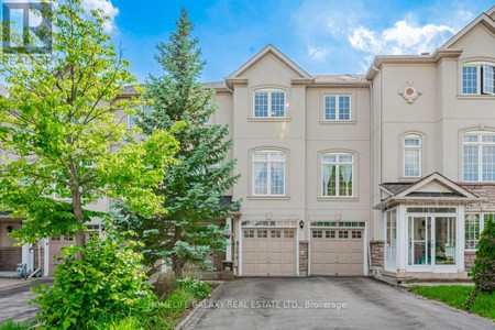 24 Post Oak Drive, Richmond Hill Jefferson