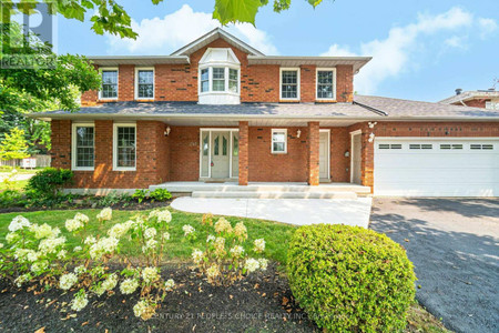 241 Mississauga Street, Oakville Bronte West