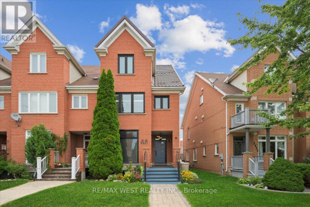 2417 Sixth Line, Oakville