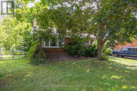 242 Elmore Drive, Halton Hills