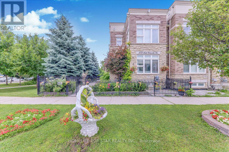 245 South Unionville Avenue, Markham Unionville