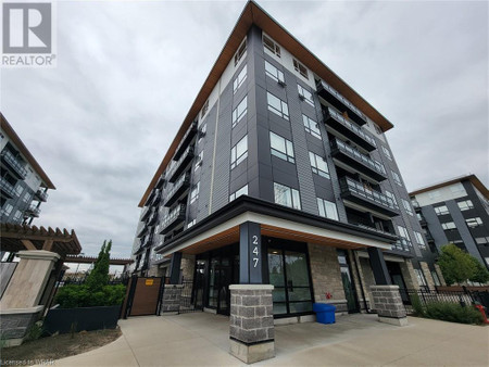 247 Northfield Drive E Unit 305, Waterloo