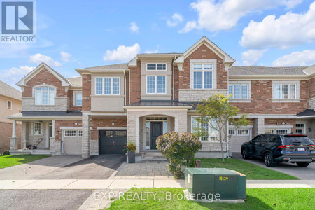 2473 Elder Lane, Oakville Palermo West