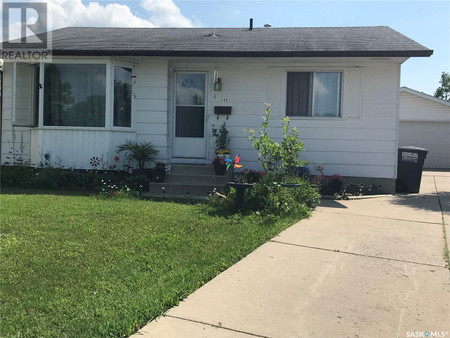 249 Mowat Crescent, Saskatoon