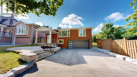 25 Cardell Avenue, Toronto Humberlea Pelmo Park