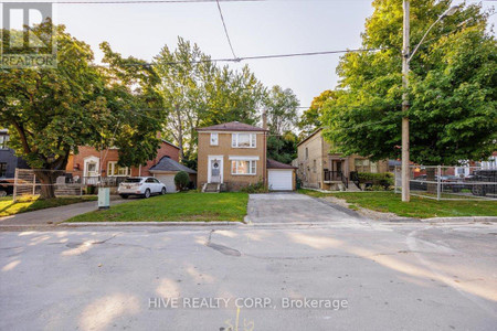 25 Edinburgh Drive, Toronto Lansing Westgate