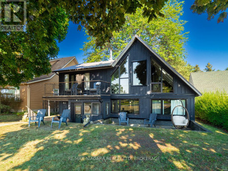 25 Lakeshore Road W, Port Colborne