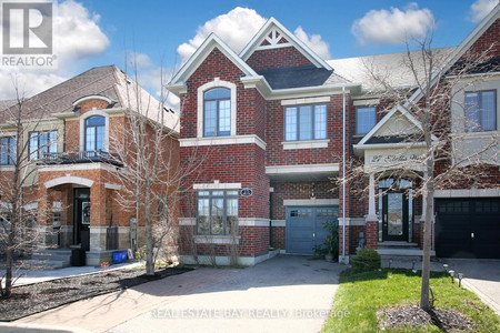 25 Sibella Way, Vaughan Vellore Village