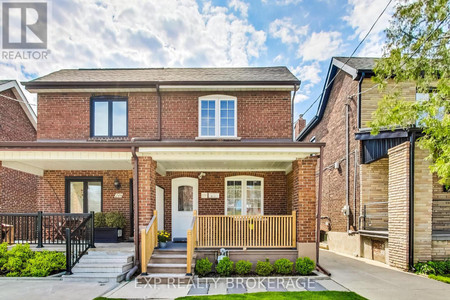 250 Gilbert Avenue, Toronto Caledonia Fairbank