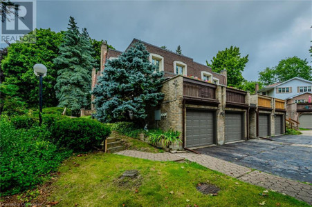 250 Kingswood Drive Unit 1, Kitchener