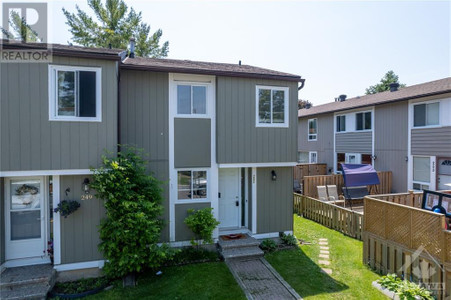 251 Thistledown Court, Ottawa