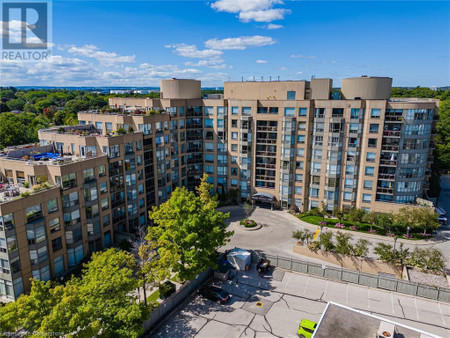 2511 Lakeshore Road Unit 805, Oakville