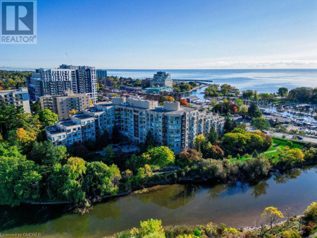 2511 Lakeshore Road W Unit 810, Oakville