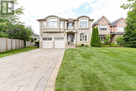 2522 Lyndhurst Drive, Oakville