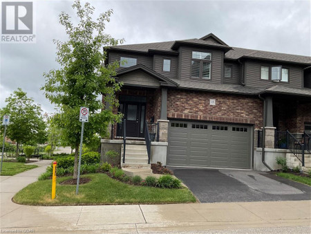 254 Gosling Gardens Unit 15, Guelph