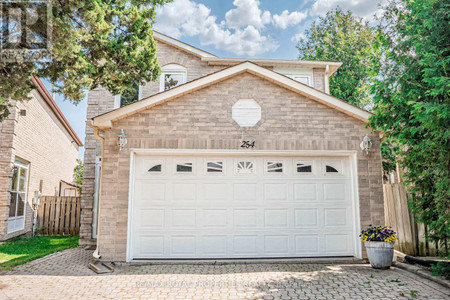 254 Woodhall Road, Markham Milliken Mills East