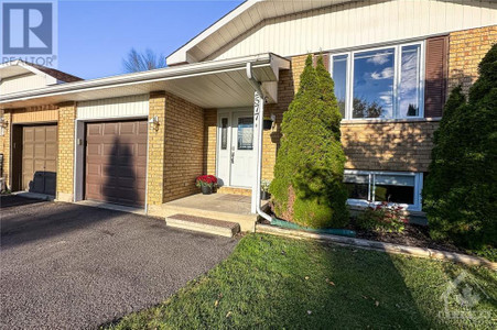 2577 Old Carriage Court Unit B, Ottawa