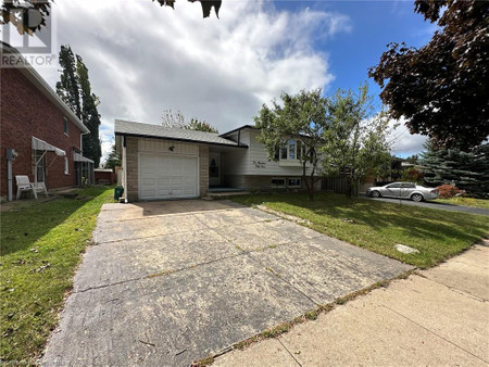 259 Lorraine Avenue, Kitchener