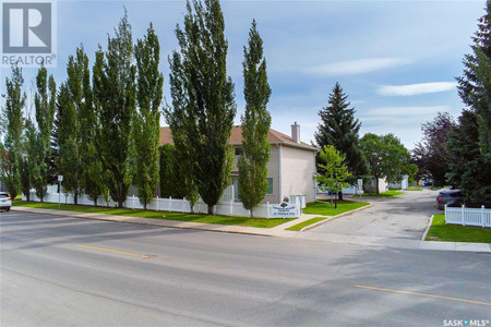 26 215 Pinehouse Drive, Saskatoon