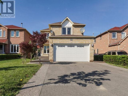 26 Nipigon Court, Brampton