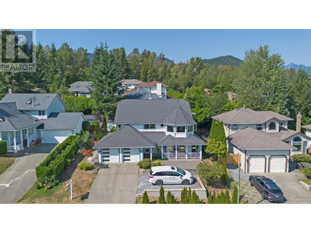 2633 Brewster Drive, Coquitlam