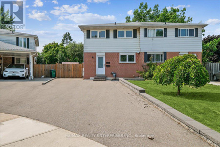 2657 Altadena Court, Mississauga